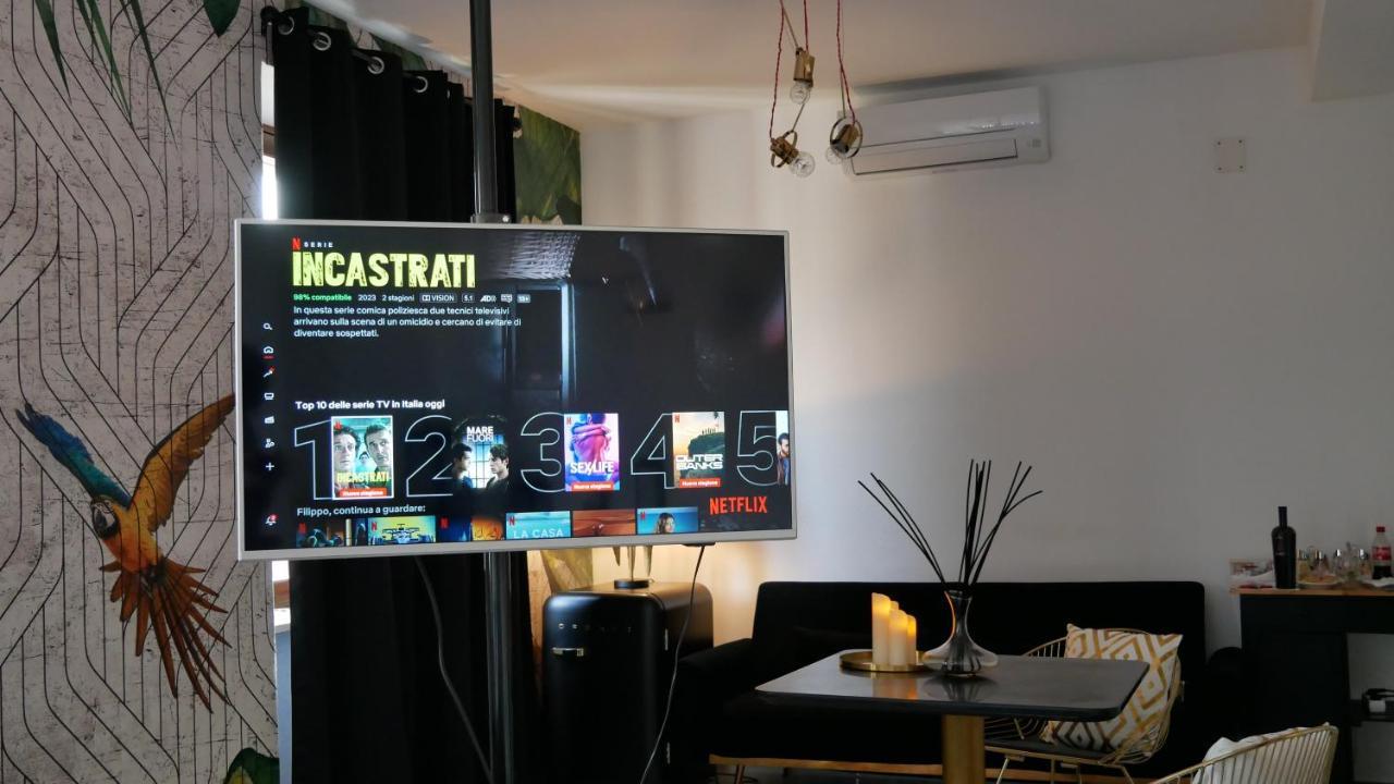 An Deluxe Suites Анкона Экстерьер фото